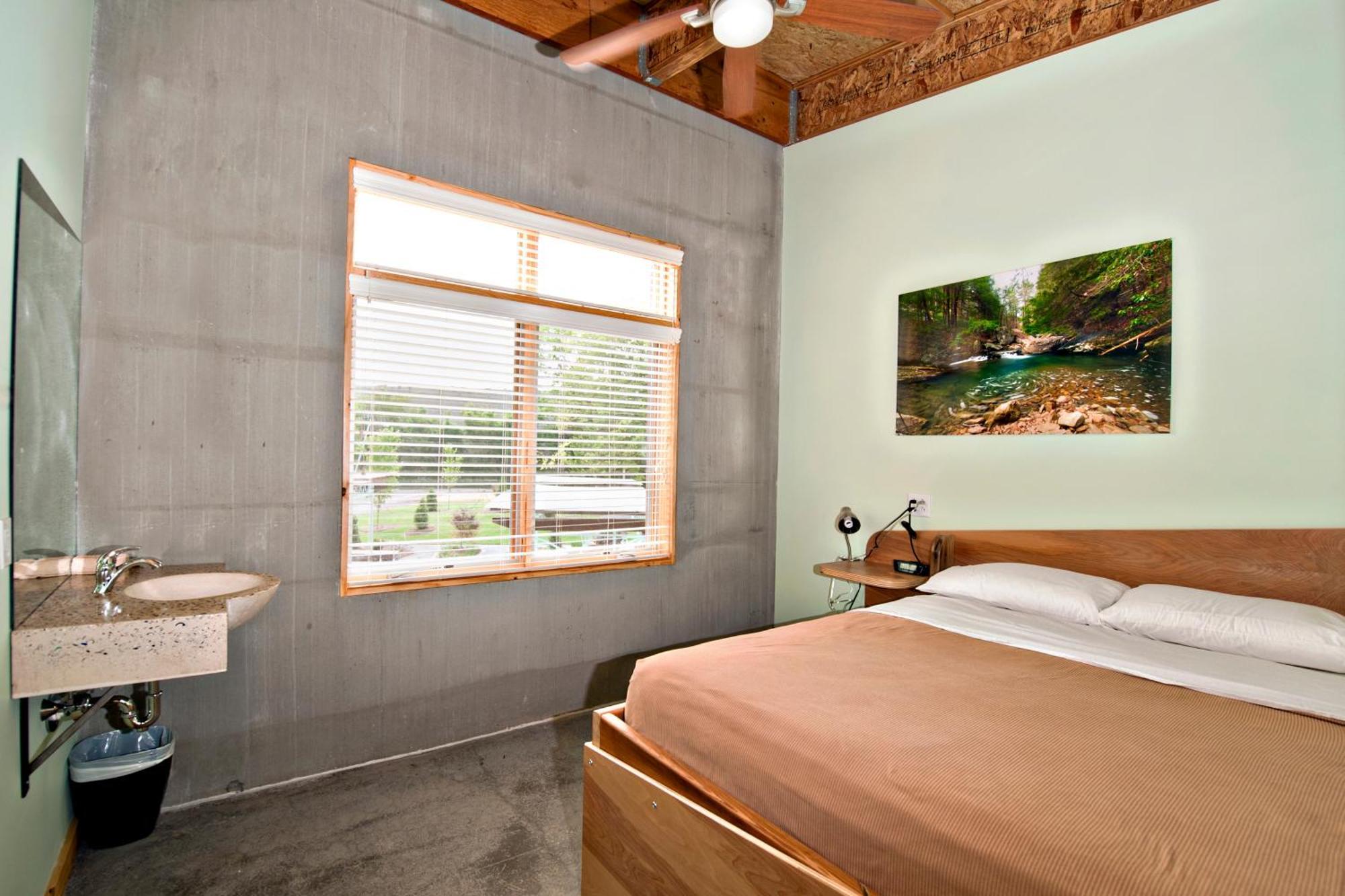 The Crash Pad: An Uncommon Hostel Chattanooga Exterior foto